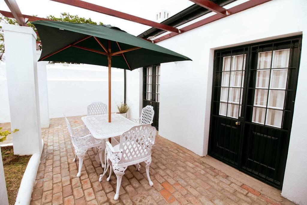 De Kothuize 7 Apartment Graaff Reinet Exterior photo